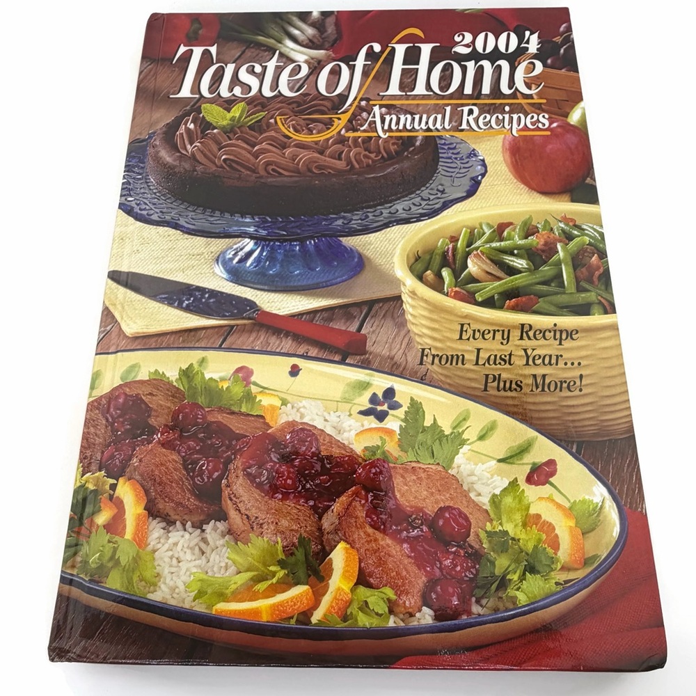 Taste of Home 2004 Annual Recipes Cookbook - Colorful Cover